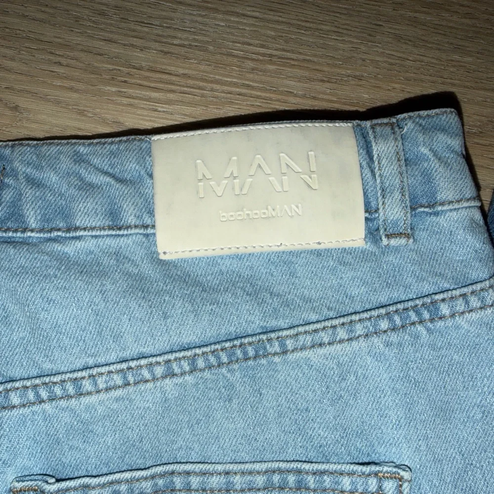 BoohooMAN Artistic Splatter Jeans Size 30 - Picture 5 of 6
